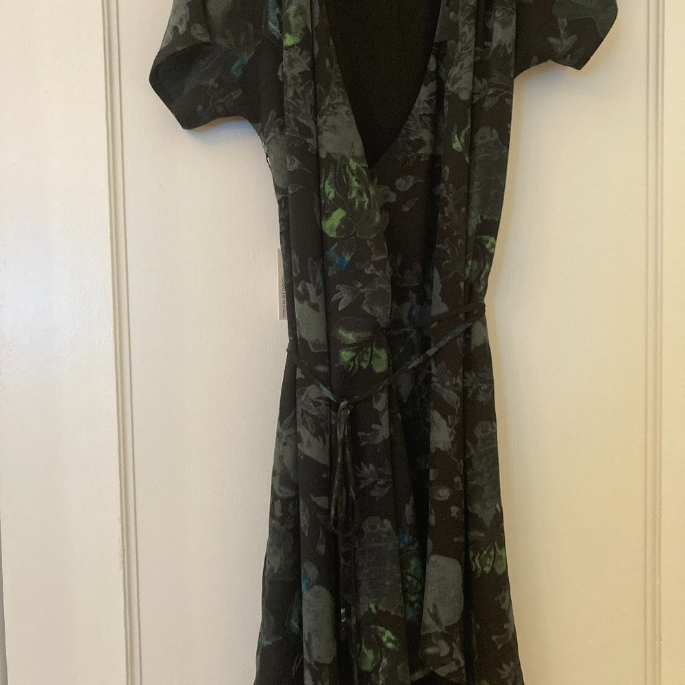 Babaton Wallace Floral Wrap Dress Medium NWOT
